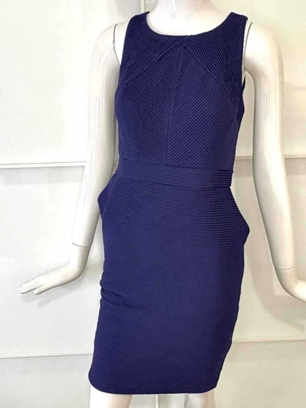 RW&CO Workwear Chic Blue Textured Dress Pockets Stretch Zip Back XS - Picture 4 of 9